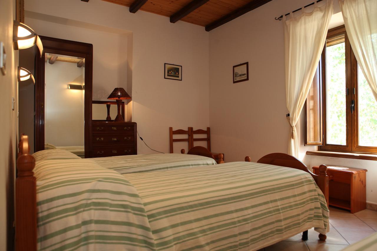 Agriturismo A'Sena-Runcatini Ciminà Rum bild