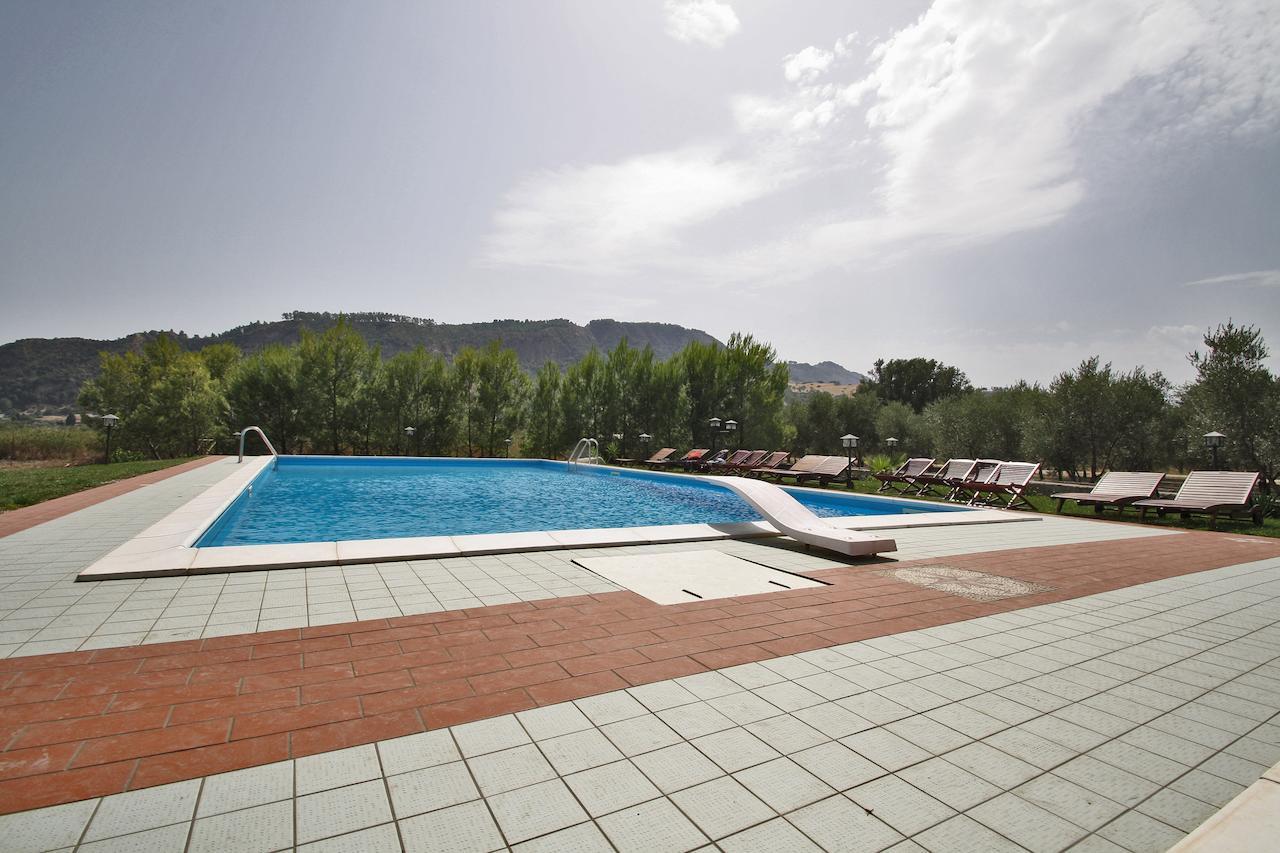 Agriturismo A'Sena-Runcatini Ciminà Exteriör bild